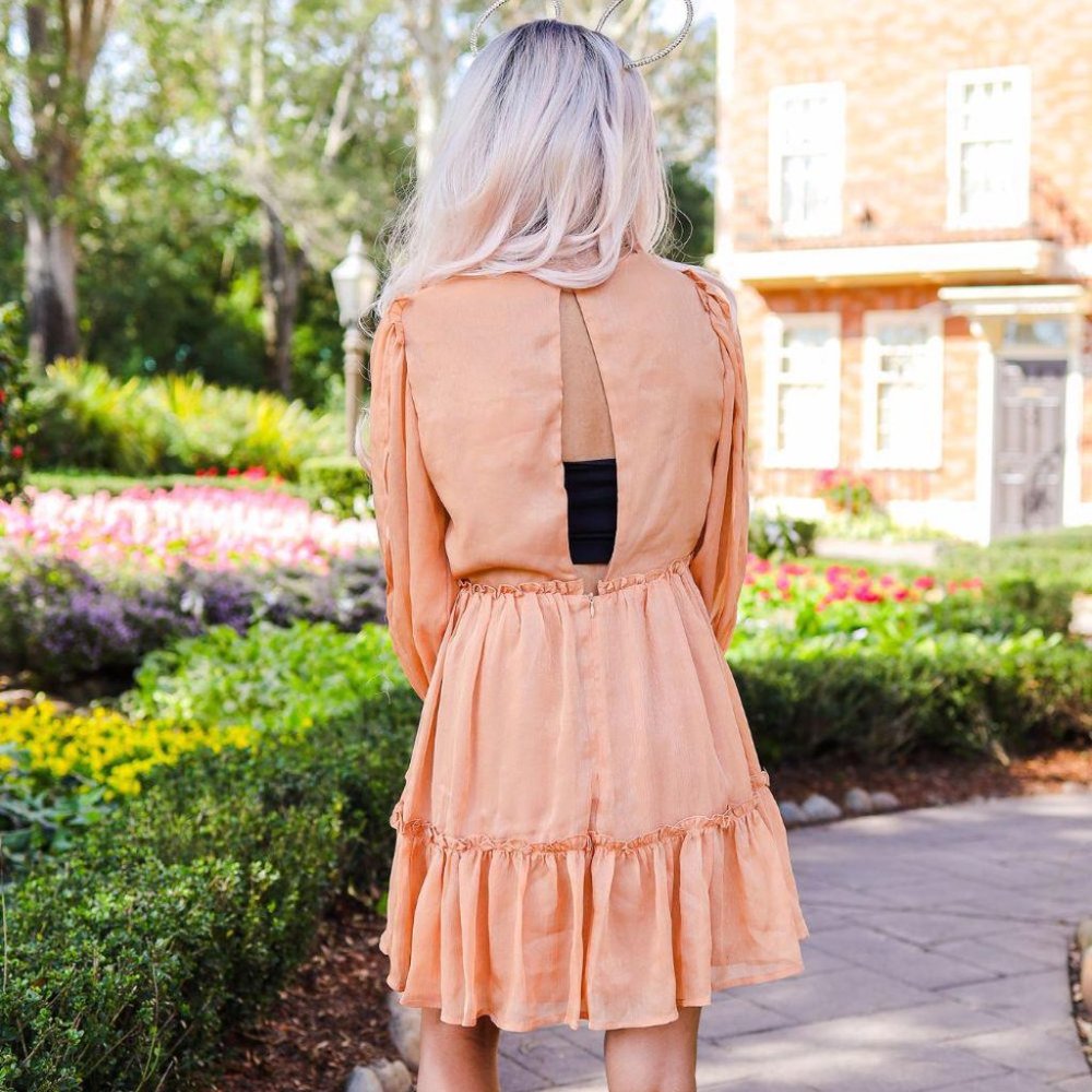 MAKE YOU FEEL MY LOVE DRESS - Picture 2 of 6